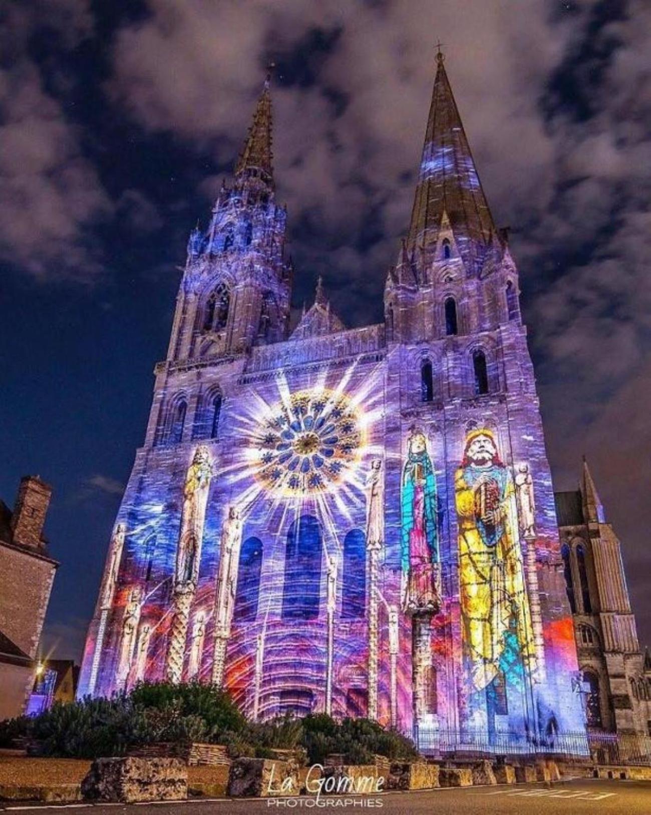 B&B Hotel Chartres Centre Cathedrale 3 Etoiles Exteriör bild